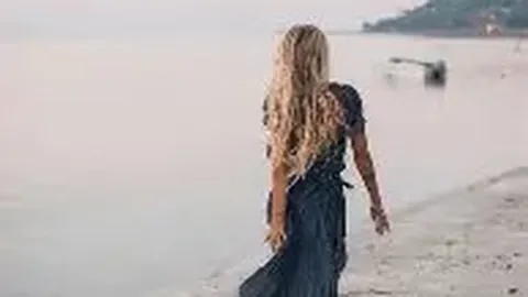 阿根廷足协主席塔皮亚祝贺拉努斯赢得南美杯冠军